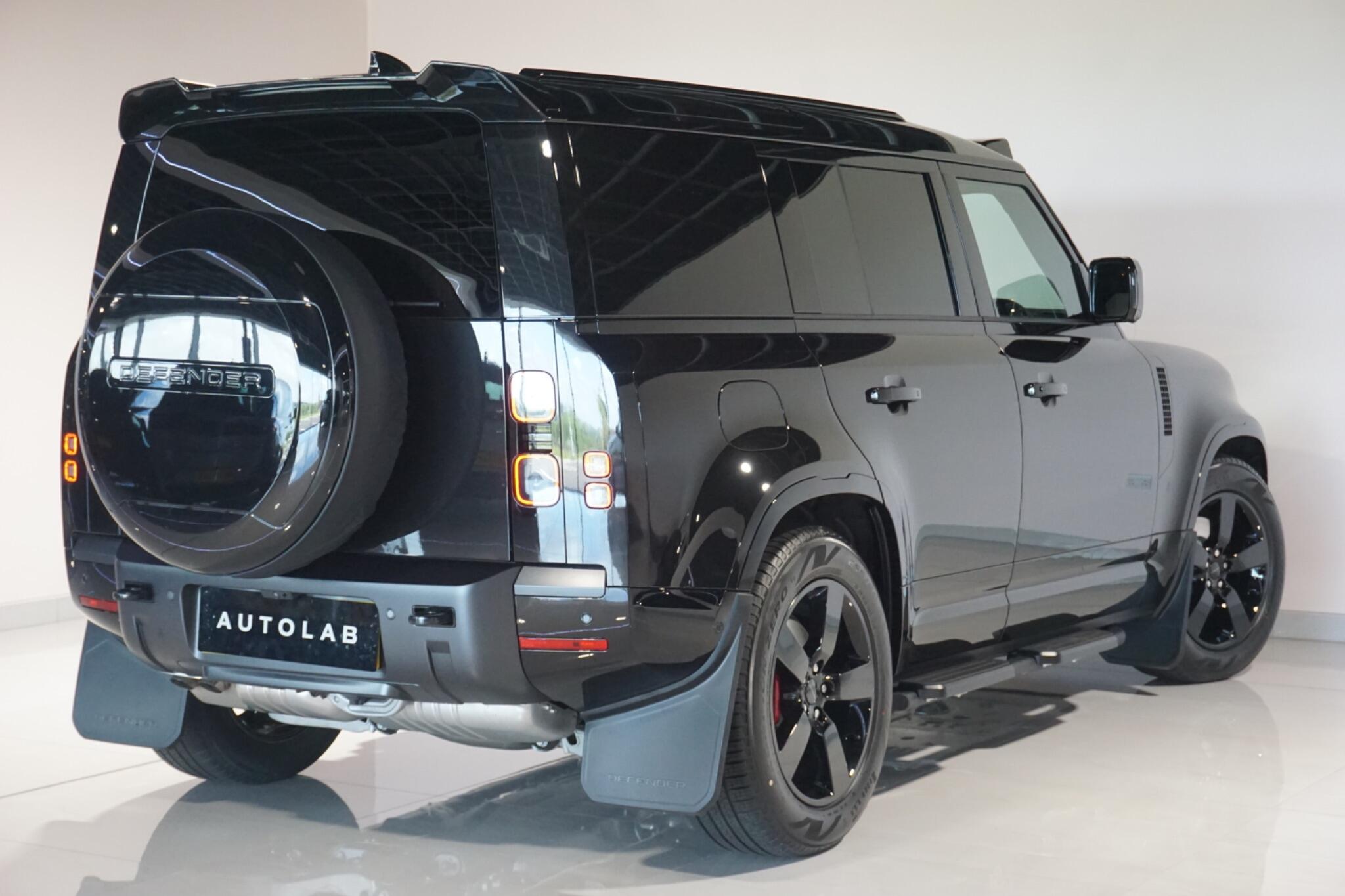 Land Rover Defender 110 3.0 D350 MHEV X-Dynamic HSE Hard Top SUV 5dr Diesel Auto 4WD MWB Euro 6 (s/s) (350 ps)